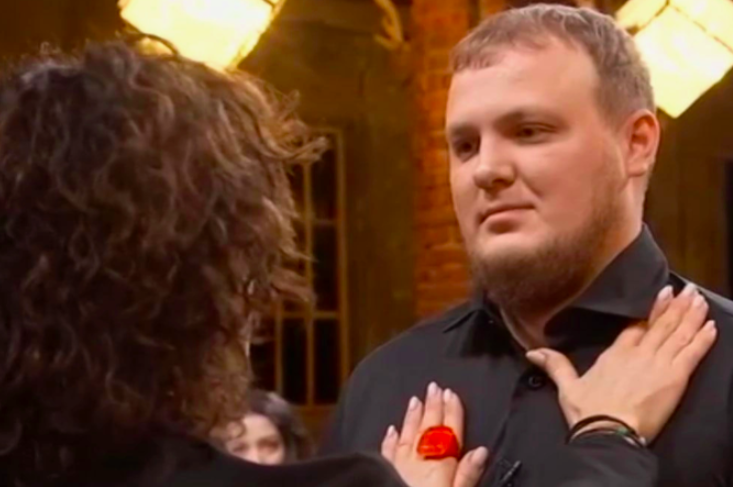 Фото «Синдром выжившего». Новосибирец пришёл на «Битву экстрасенсов» спусти три года после гибели семьи при взрыве дома на Линейной 3 - Сиб.ФМ Фото «Синдром выжившего». Новосибирец пришёл на «Битву экстрасенсов» спусти три года после гибели семьи при взрыве дома на Линейной 3